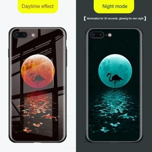 iPhoneXR/X/7/8+ Luminous flamingo Glass Phone Case